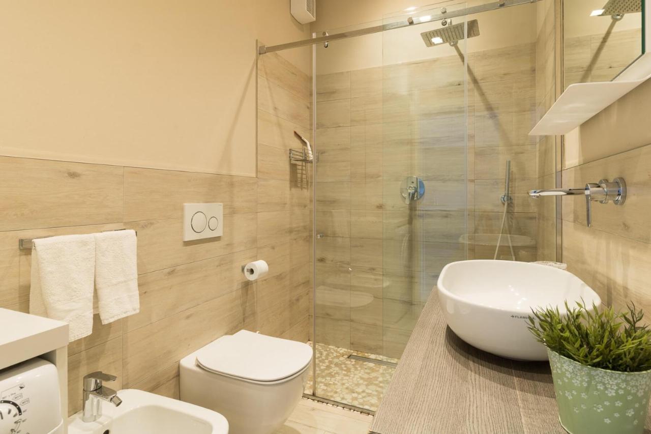 Casa Francesca Apartment เปสเคียรา เดล การ์ดา ภายนอก รูปภาพ